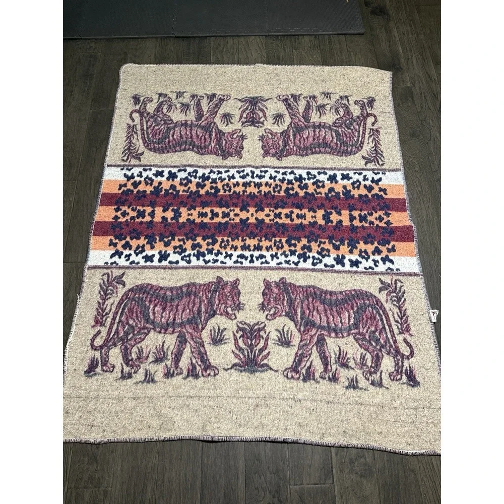 Vintage Artesania Textil Peru Tiger Blanket Full Throw Reversible 61
